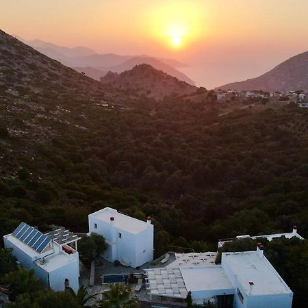 Mourtzanakis Residence - Traditional Eco Hotel In Akhládha エクステリア 写真